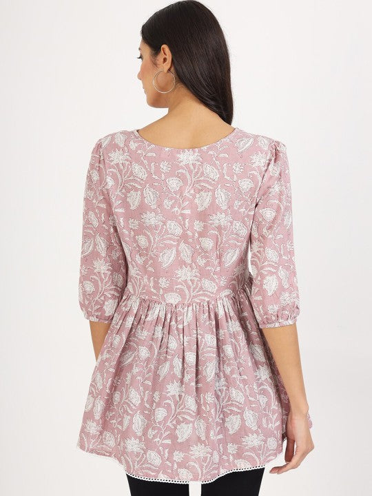Pink Floral Printed Pure Cotton 3/4th Sleeves Casual Top