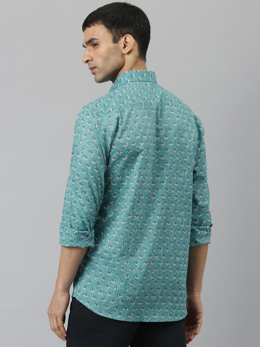 Millennial Men Turquoise Blue Comfort Printed Casual Shirt