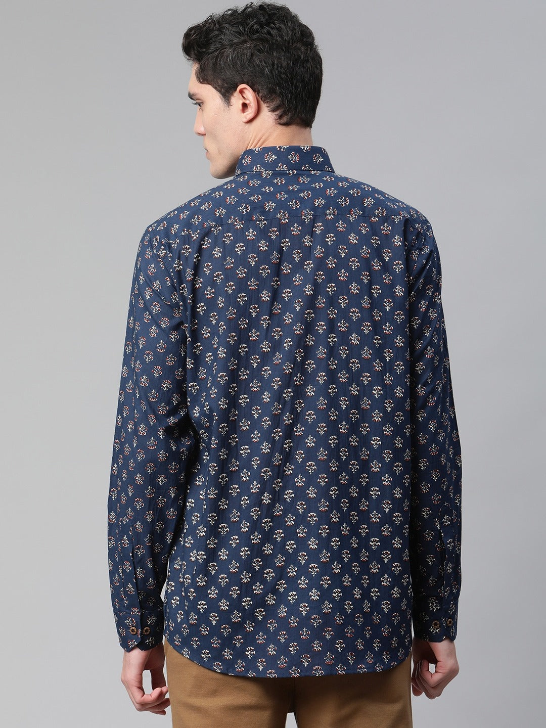Millennial Men Navy Blue Comfort Printed Casual Shirt