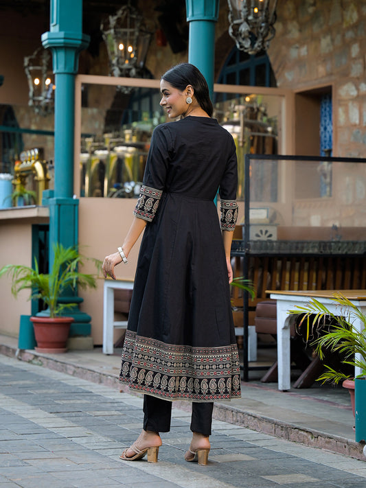 Black Paisley Print Cotton Anarkali Kurta Sets With Dupatta