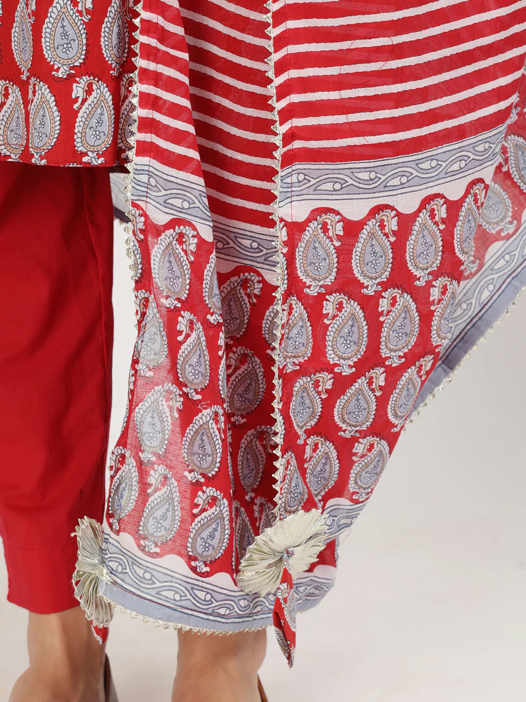 Maroon Cotton Paisley Print Ethnic Straight Kurta Set