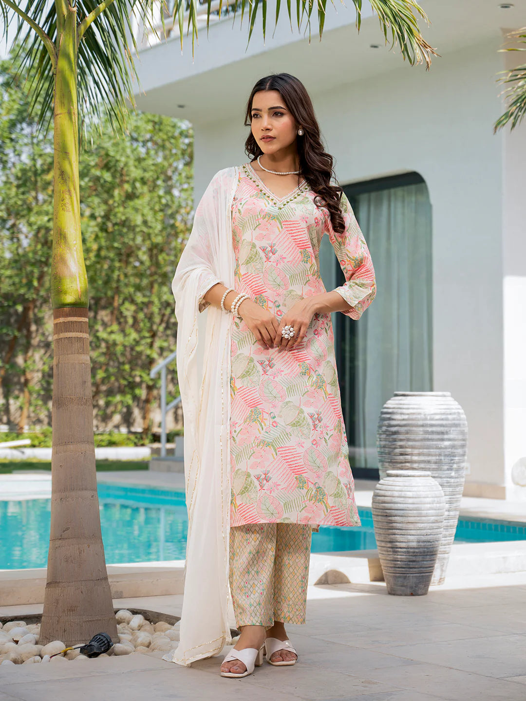 Ethnic Cream Muslin Embroidered Floral Print Kurta Sets