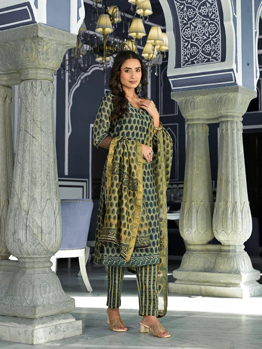 Green Ethnic Print Chanderi Silk Straight Kurta Set