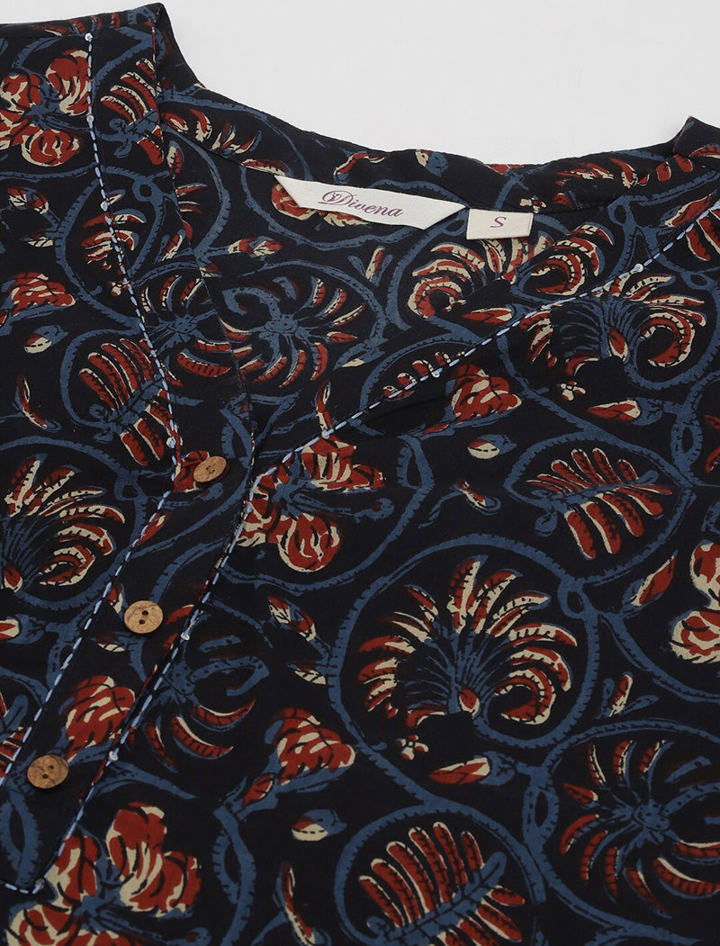 Navy Blue Women Floral Printed V-Neck Knitted cotton Top
