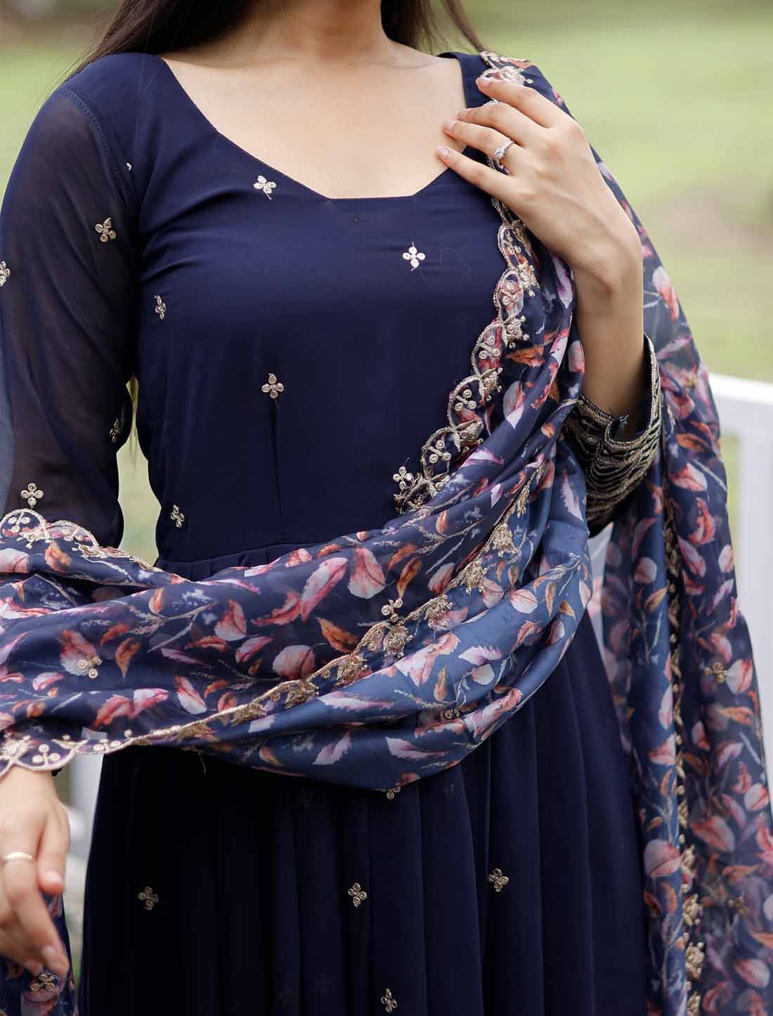 Women Georgette Ethnic Party Wear Embroidery Zari Gown