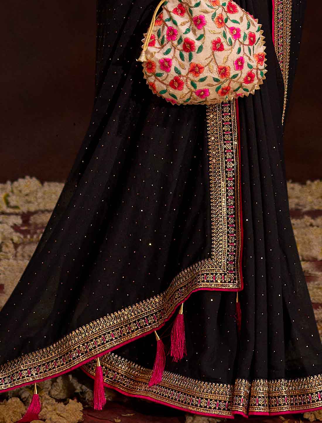 Magenta Designer Vichitra Blooming An Banglori Silk Ethnic Saree