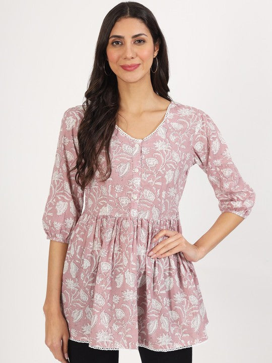 Pink Floral Printed Pure Cotton 3/4th Sleeves Casual Top