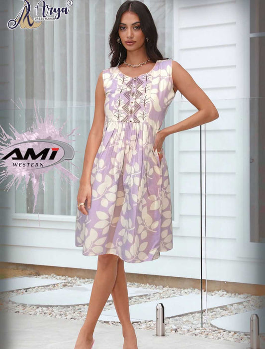 Artisanal Elegance Print Cotton Dress with Handcrafted Thread Work