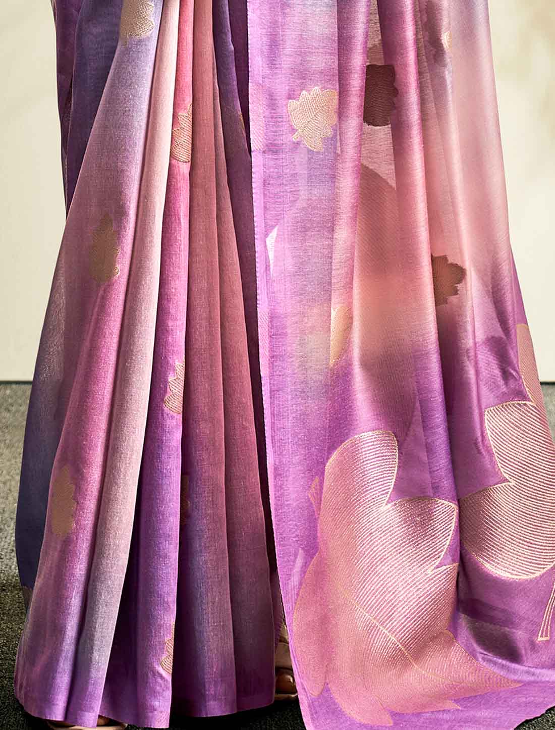 Handloom Khadi Ethnic Shaded Printed Saree