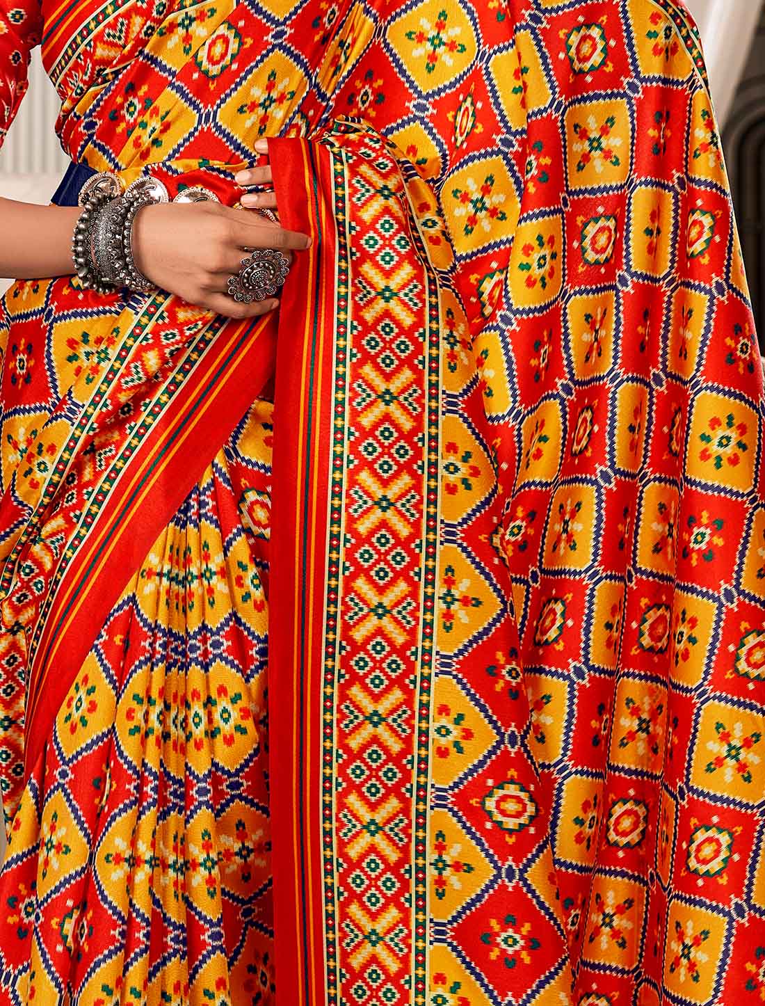 Ethnic Patola Print With Pure Tusser UnStitched Saree
