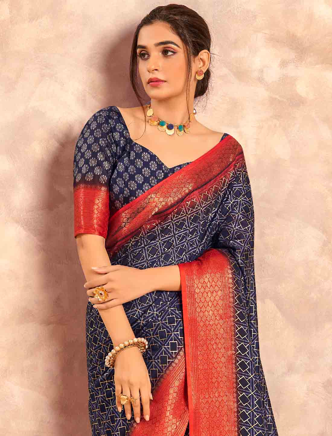 Soft Dola With Foil Print Party Wear Silk Saree