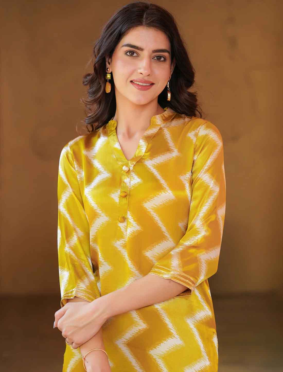 Pure Muslin With Digital Print Stylish Look Ethinc Kurti Sets
