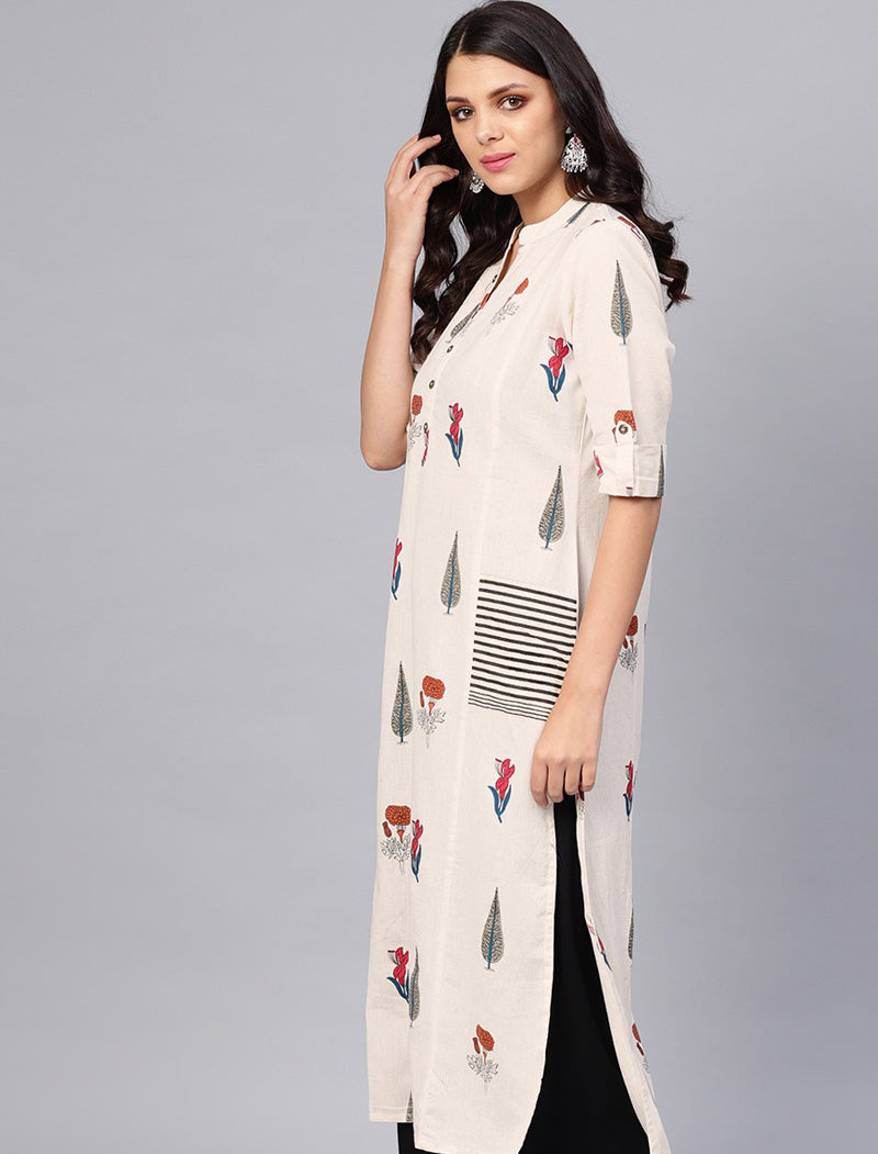 Women Off-White Printed Straight Short Sleeves Two Pockets Kurta
