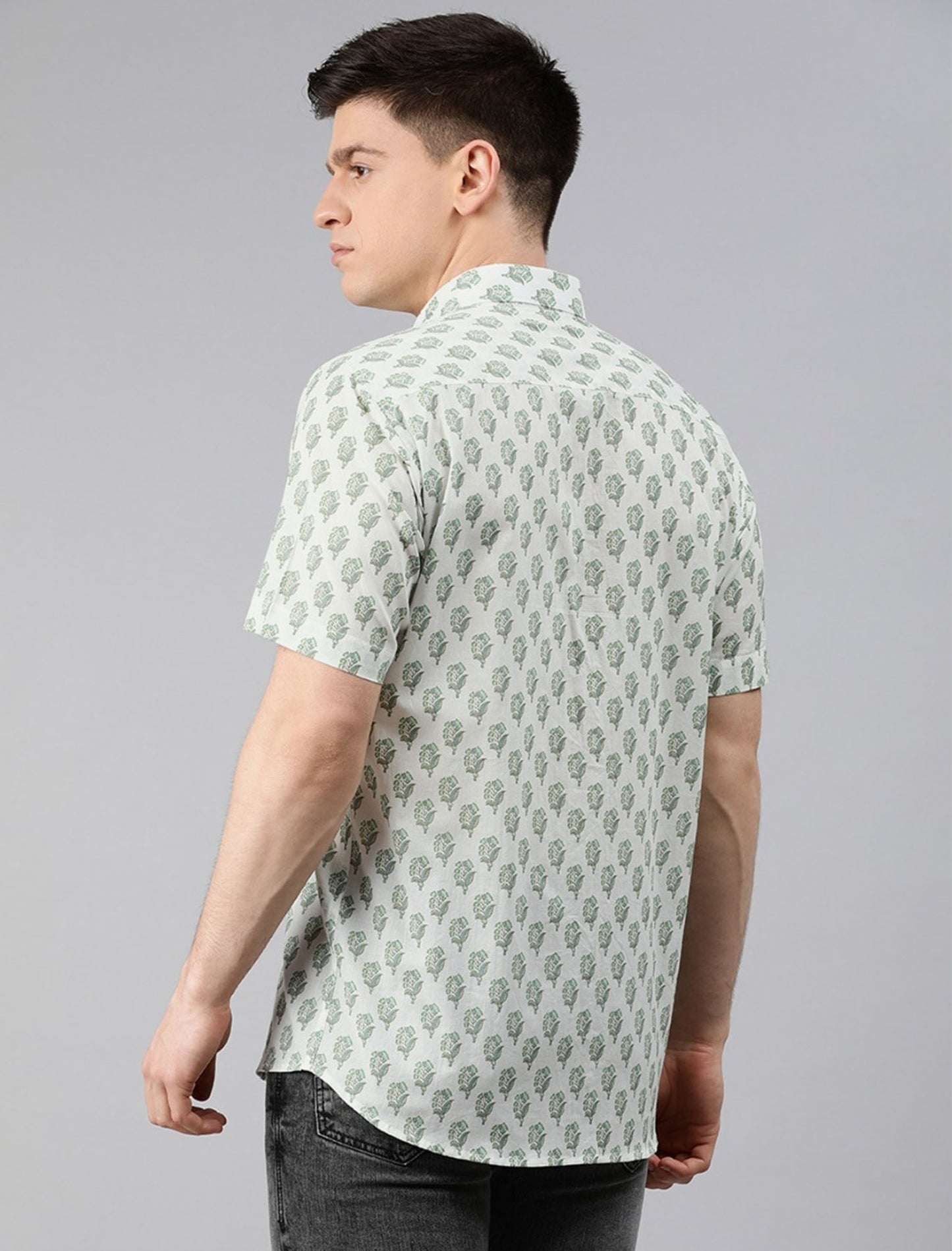Millennial Men White & Green Printed Casual Shirt