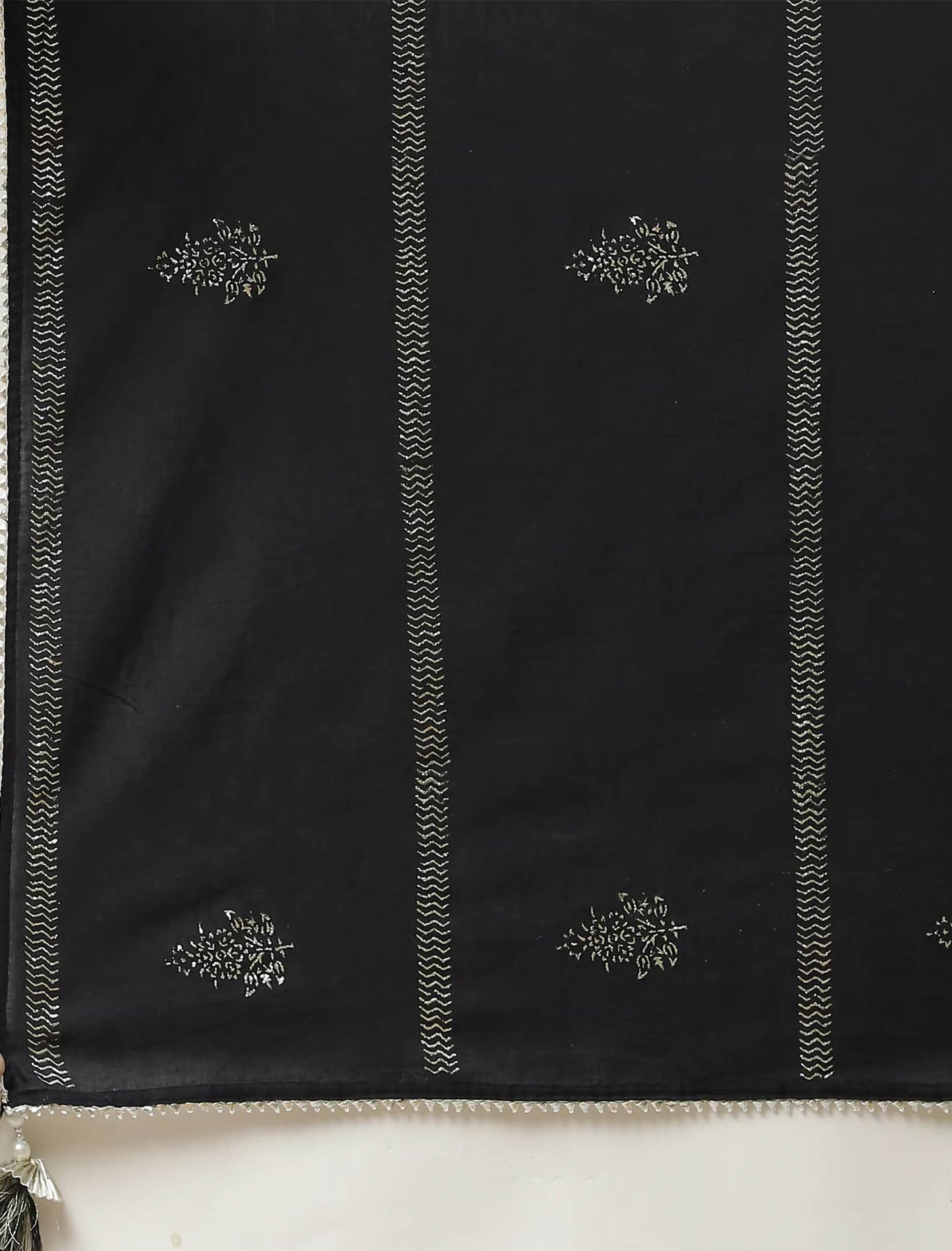 Black Ethnic Printed Kurta Sets with Trousers & Dupatta For Women