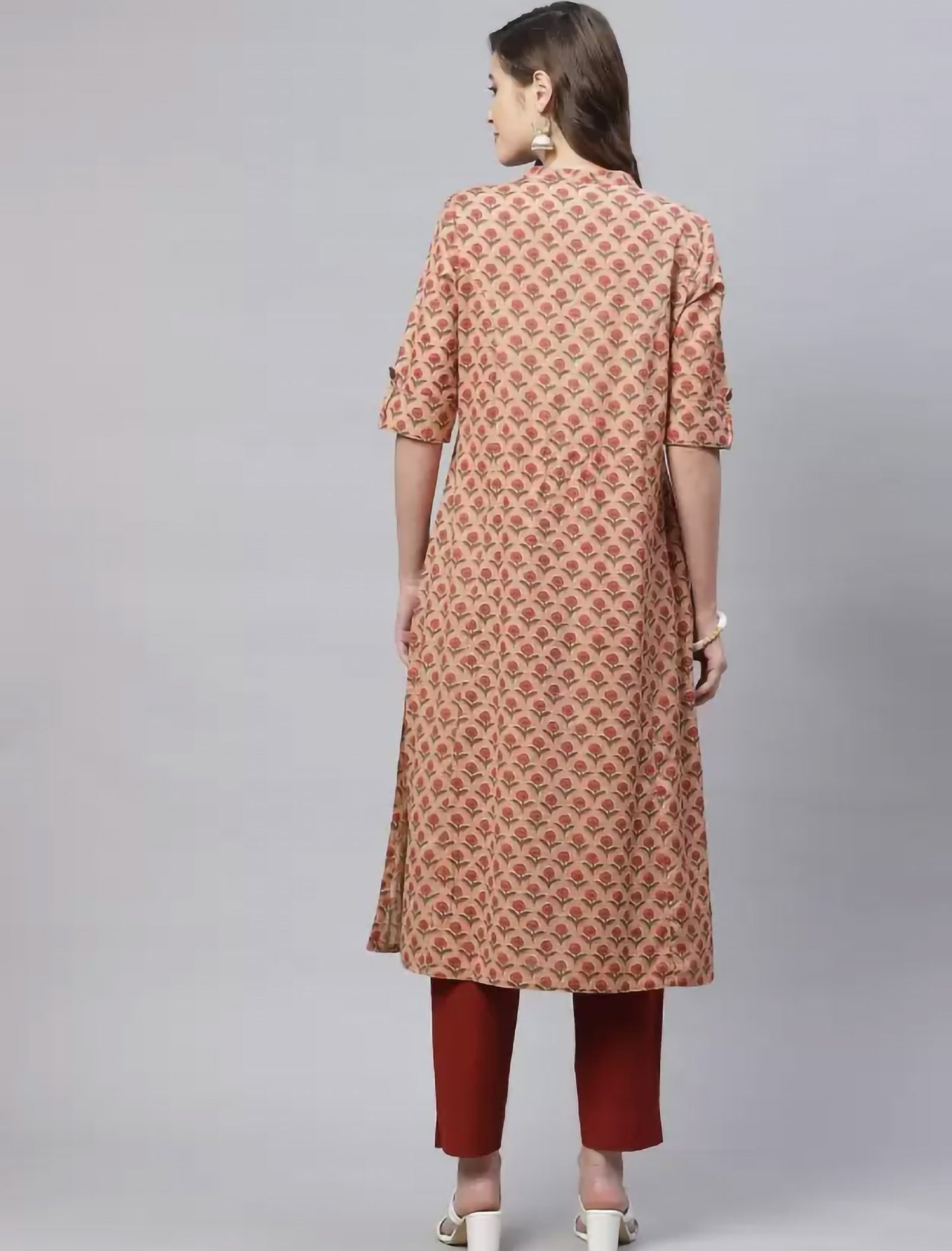 Peach-Coloured Floral Printed Divena Kurta For Women