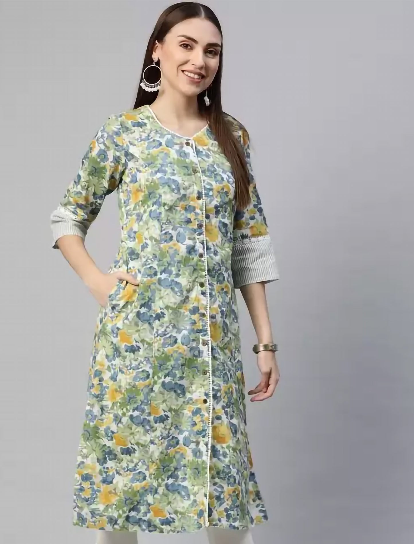 Green Floral Printed Cotton Ethnic Kurta For Women