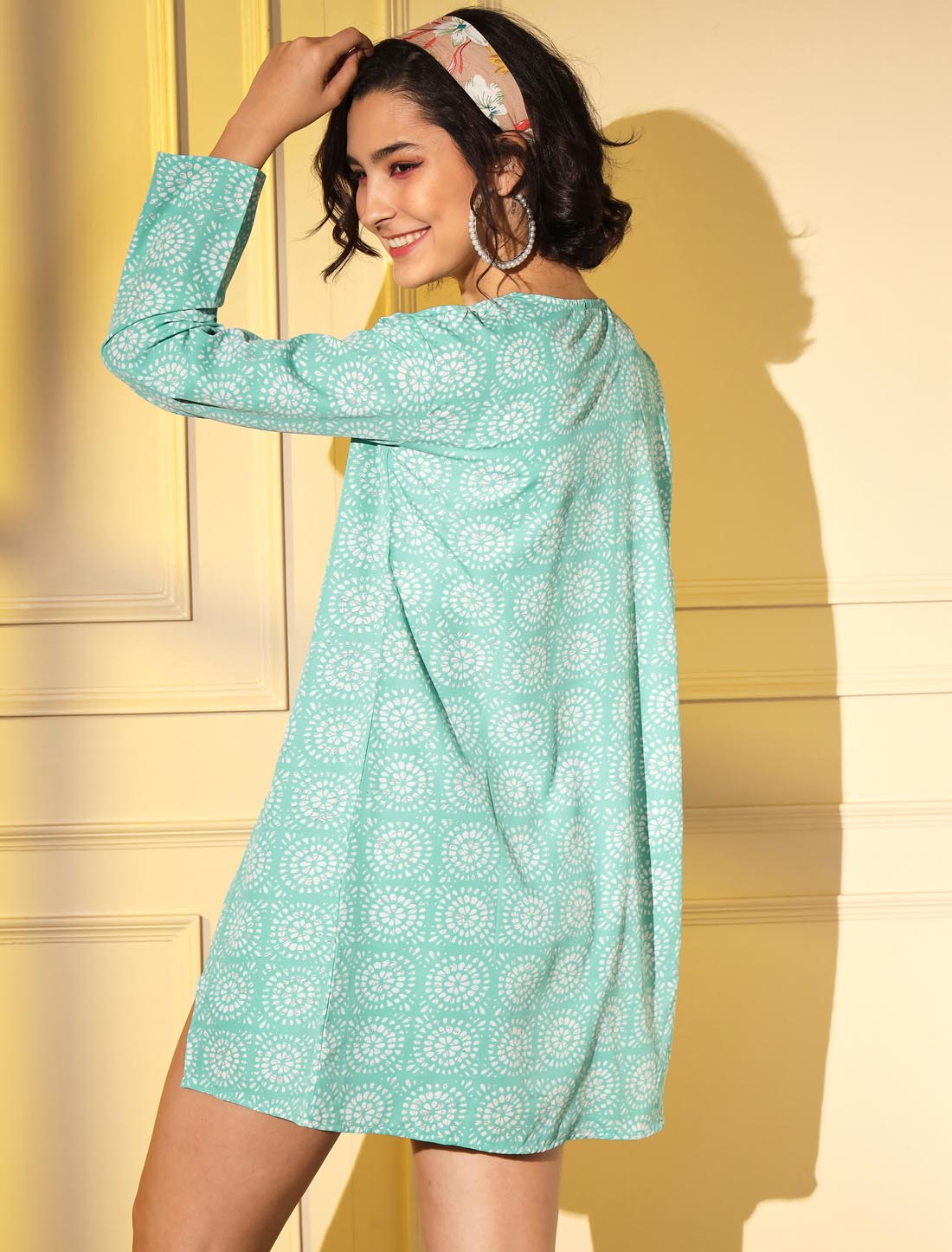 Turquoise Blue Women Stylish Platinum Print Crape Co-ord Set