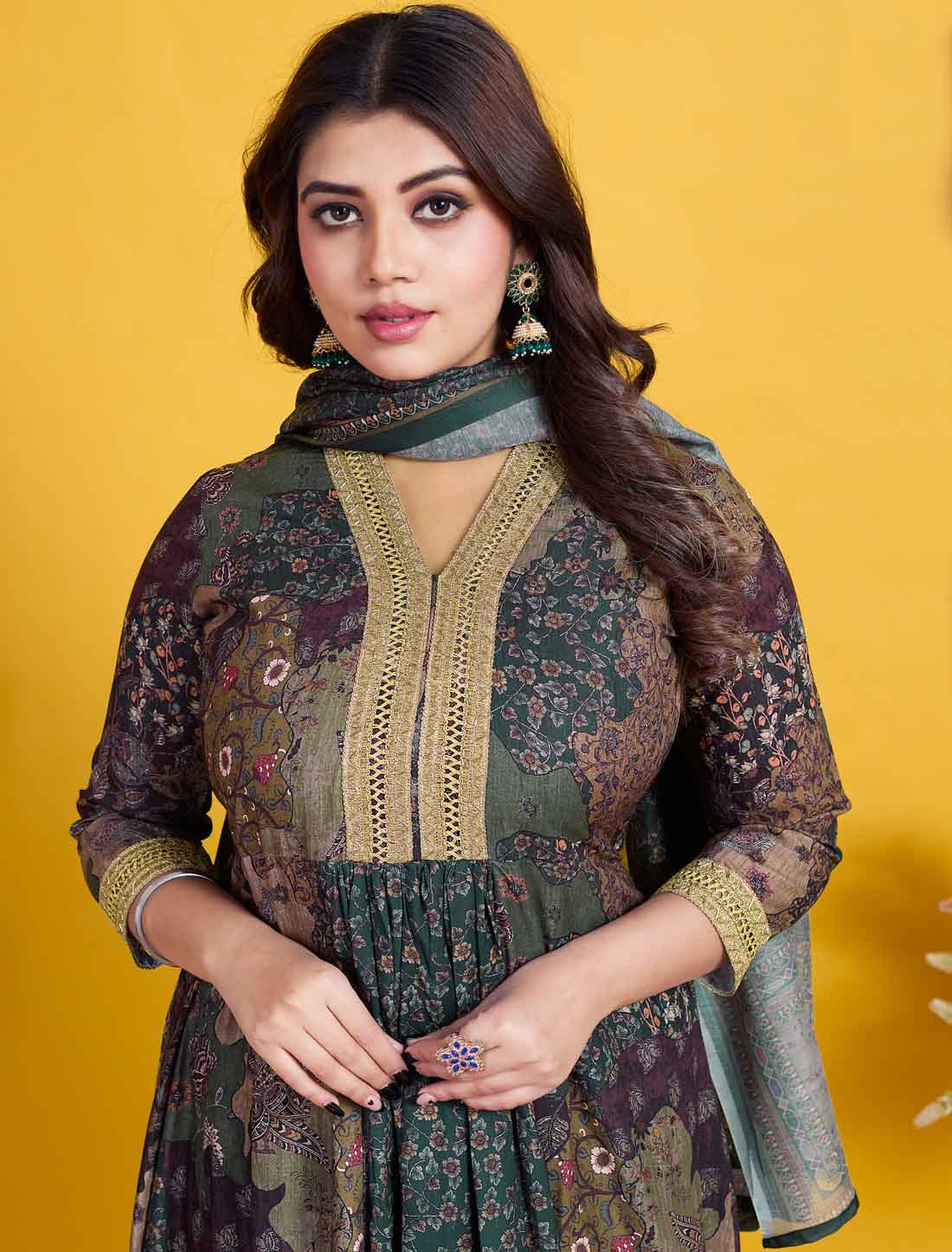 Ethnic Peacock Green Cotton Elegant And Comfortable Salwar Suits