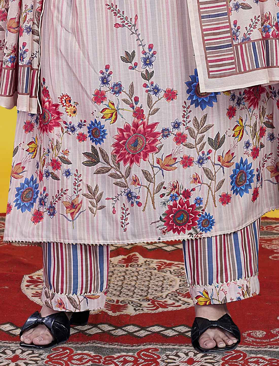 Multi-Color Ethnic Cotton Elegant And Comfortable Salwar Suits
