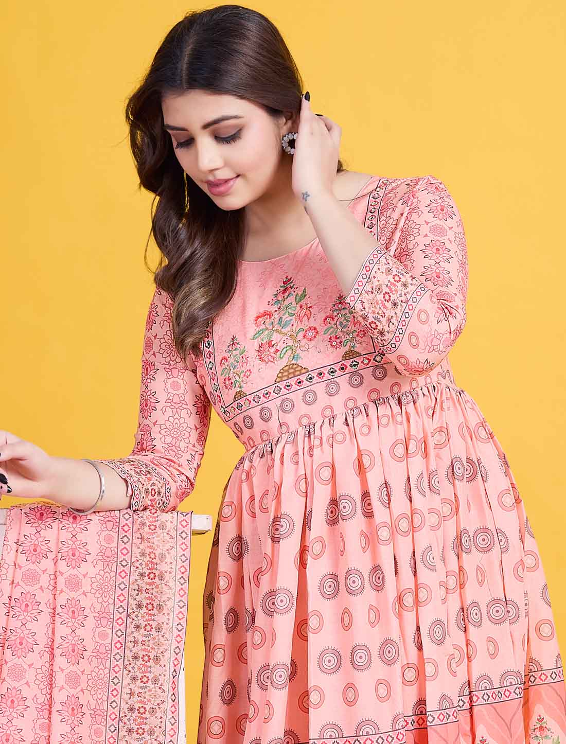 Ethnic Light Pink Mal Cotton Elegant And Comfortable Salwar Suits