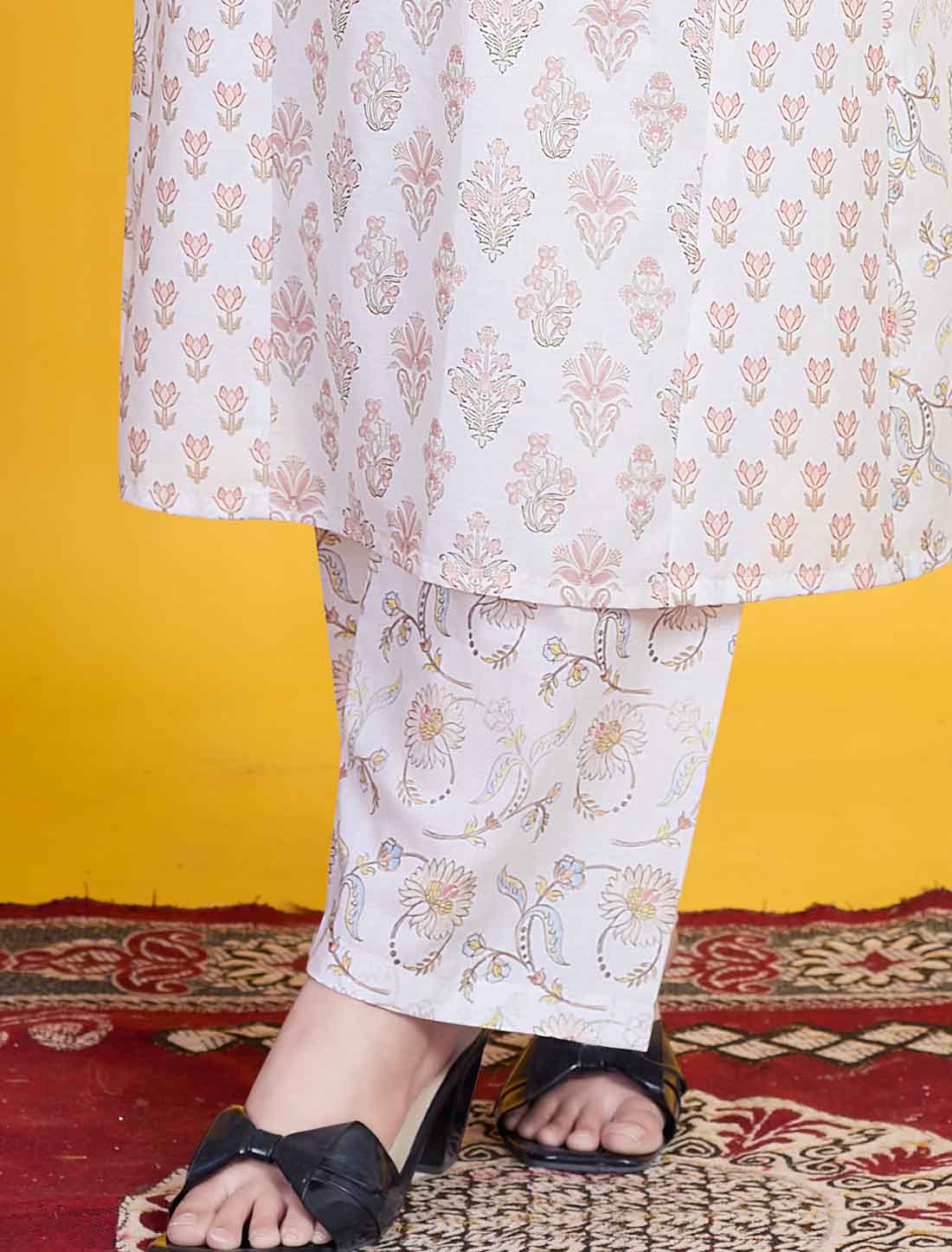 Ethnic White Cotton Elegant And Comfortable Comfort Salwar Suits