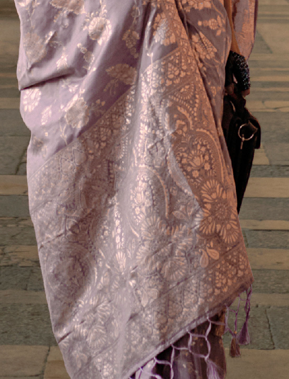 Silk Gota Zari Party Wear Handloom Weaving Saree