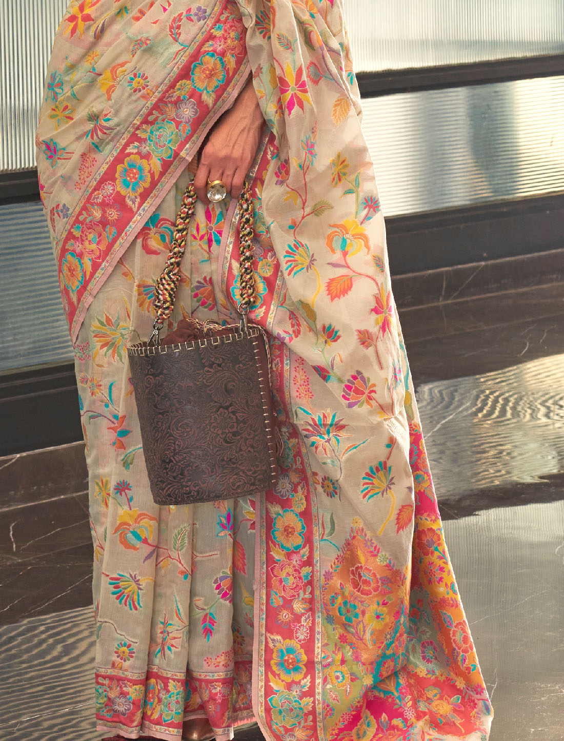 Beige Classic Silk Handloom Weaving Party Wear Saree