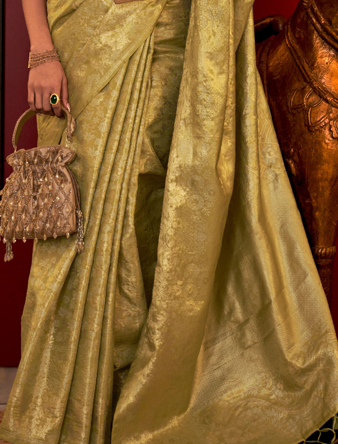 Vivid Verve Handloom Silk Fancy Zari Base Saree For Women