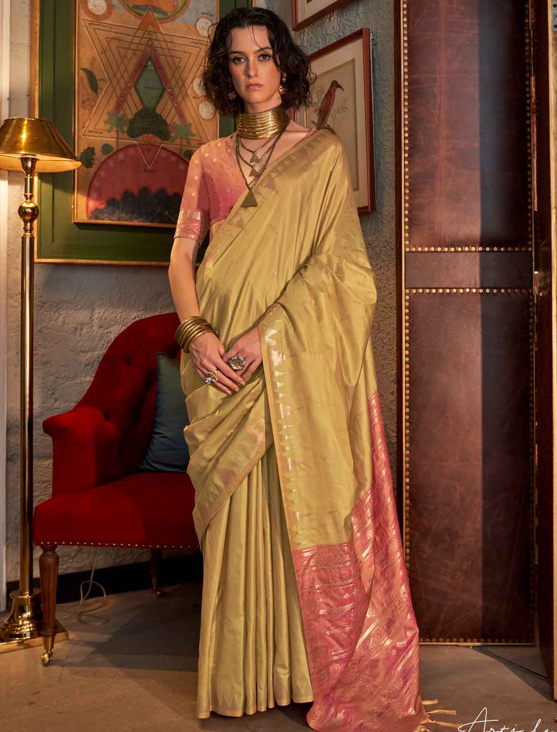 Elegance Ethnic Tussar Silk Hadloom Weaving Designer Saree