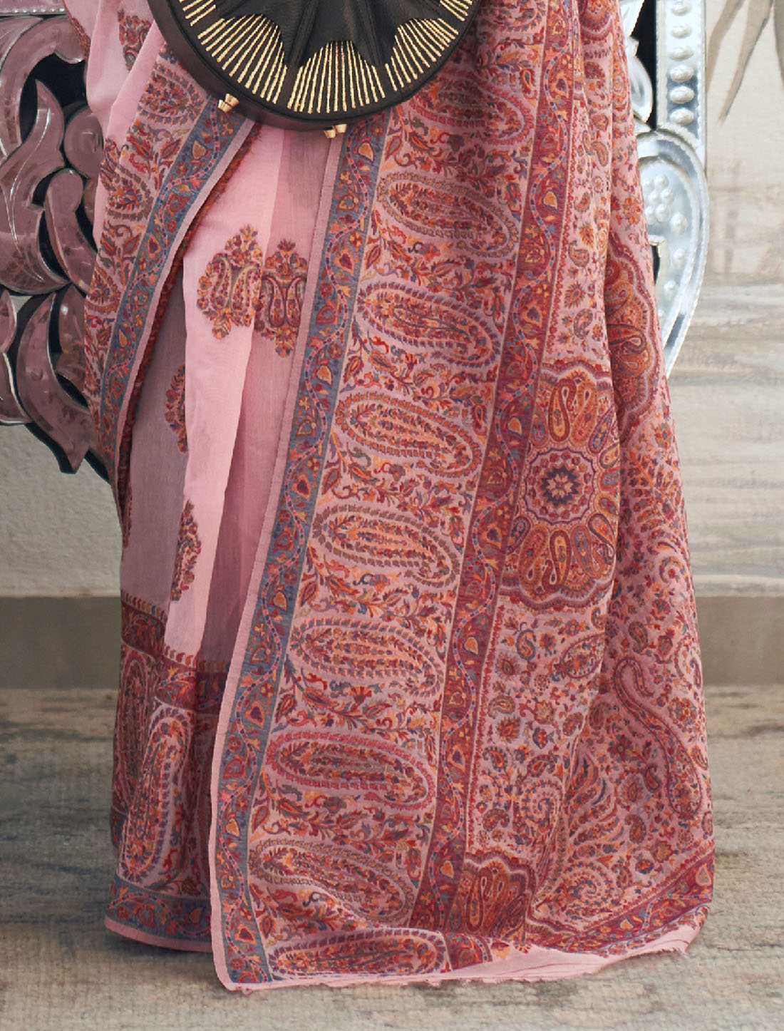 Opulent Modal Silk Kashmiri Women Handloom Weaving Saree