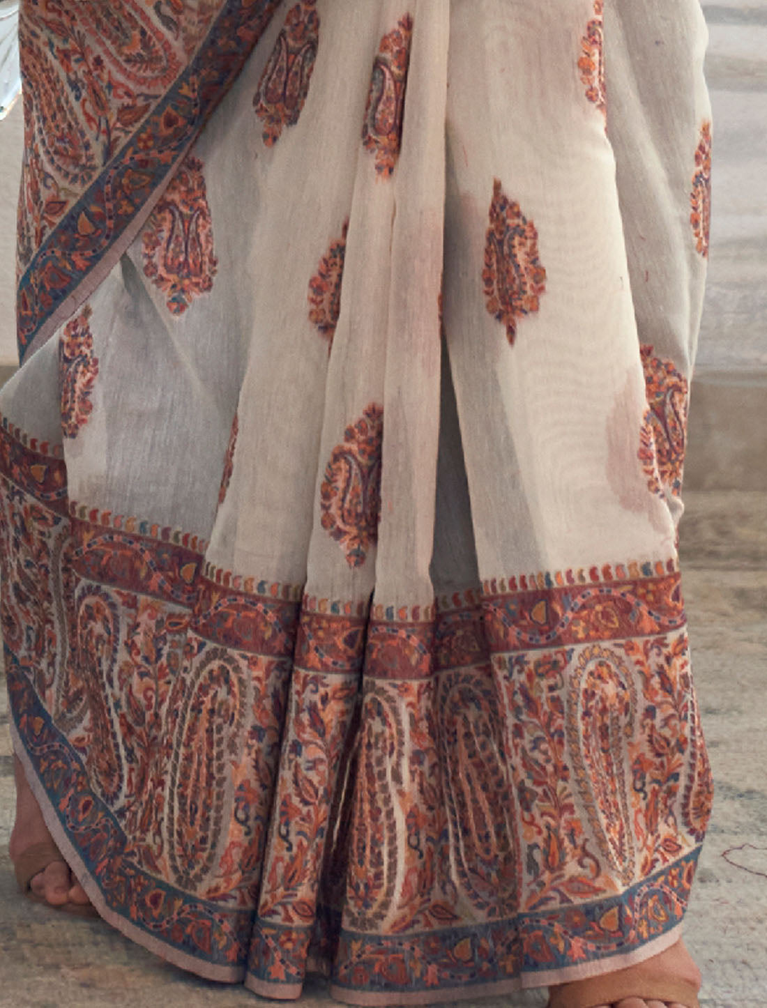 Kashmiri Elegance Modal Silk Saree Handloom Weaving For Women