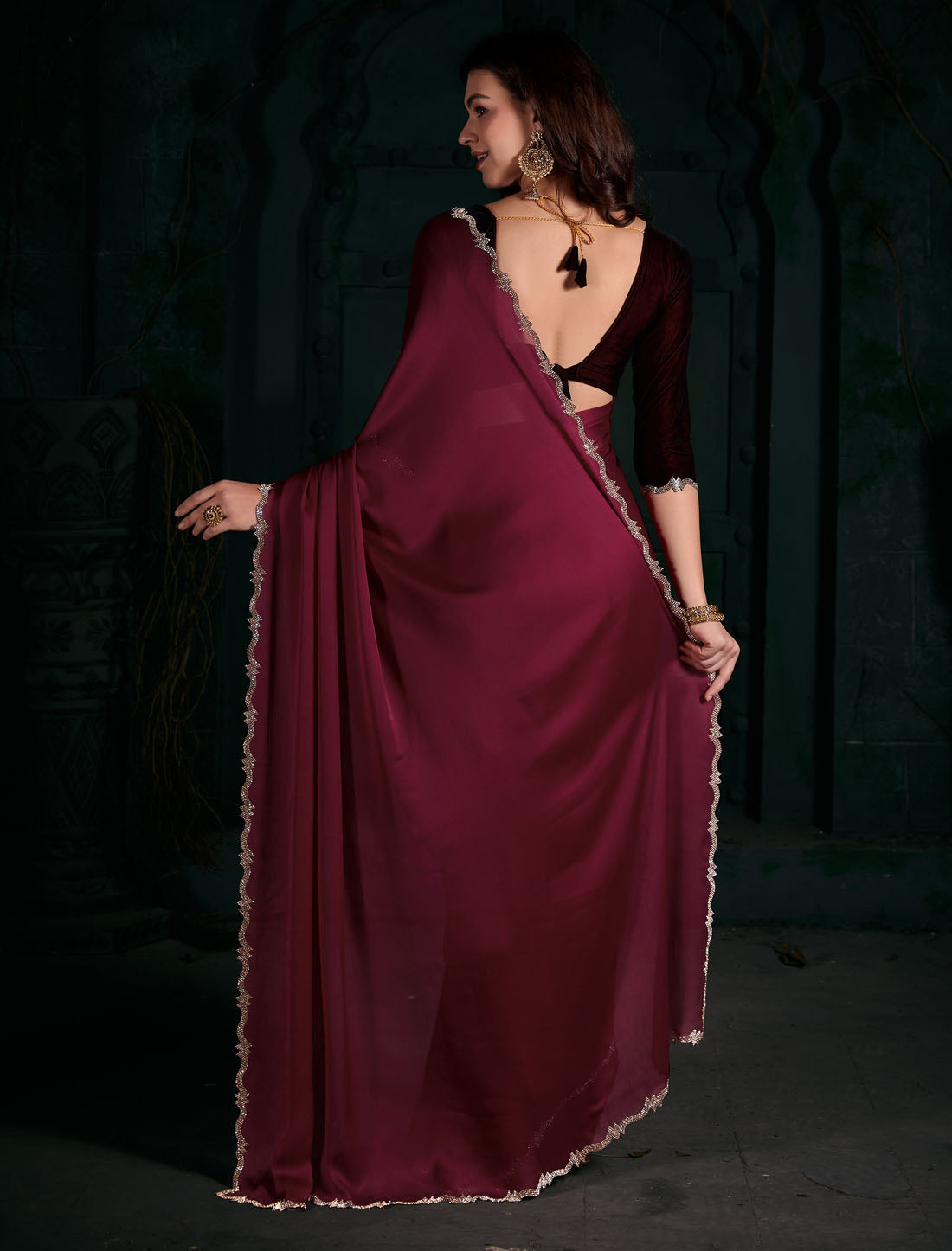 Luxurious Pure Satin Chiffon Blooming Fabric Saree: Perfect Party Wear Attire