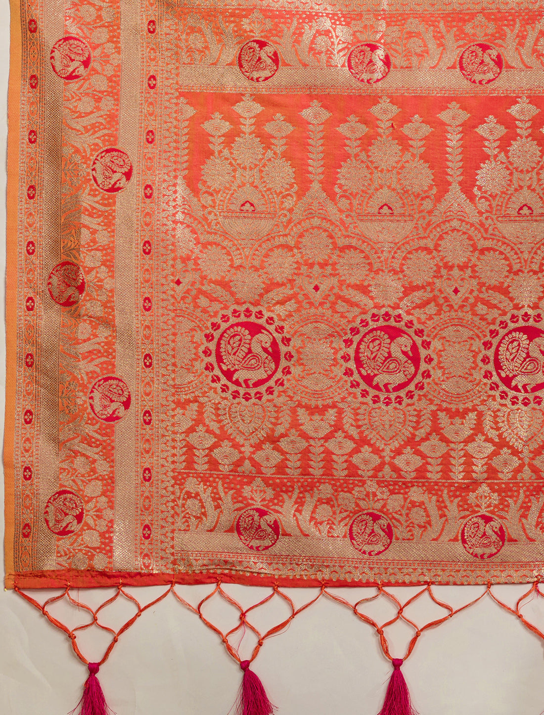 Elegant Dual Tone Banarasi Silk Party Wear Sare Self Butti Blouse