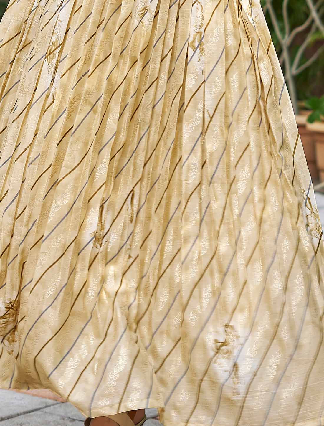 Ethnic Cream Chinon With Crepe Inner Balloon Sleeves Long Gown