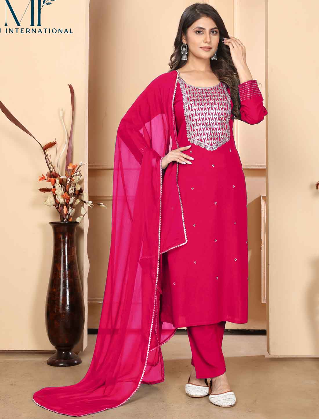 Dark Pink Premium Rayon Ethnic Hevay Embroidery Kurta Sets Collection