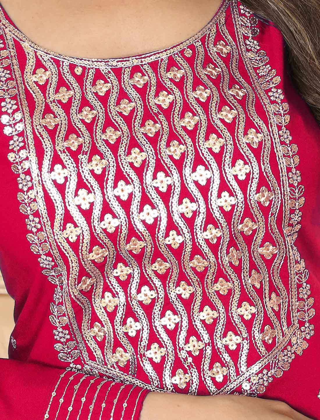 Dark Pink Premium Rayon Ethnic Hevay Embroidery Kurta Sets Collection
