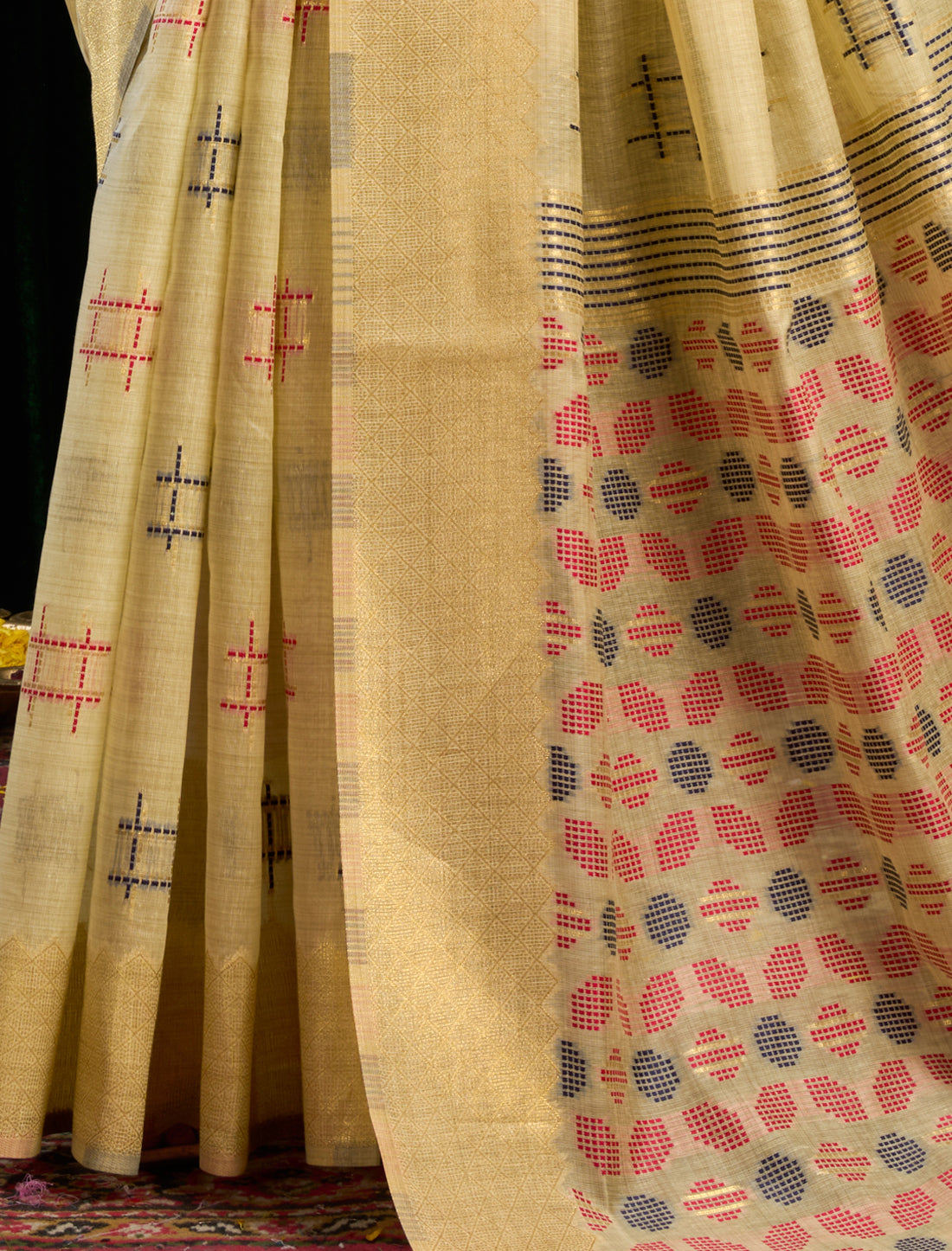 Cream Ethnic Soft Spun Cotton Jari Border With Zhallar Saree