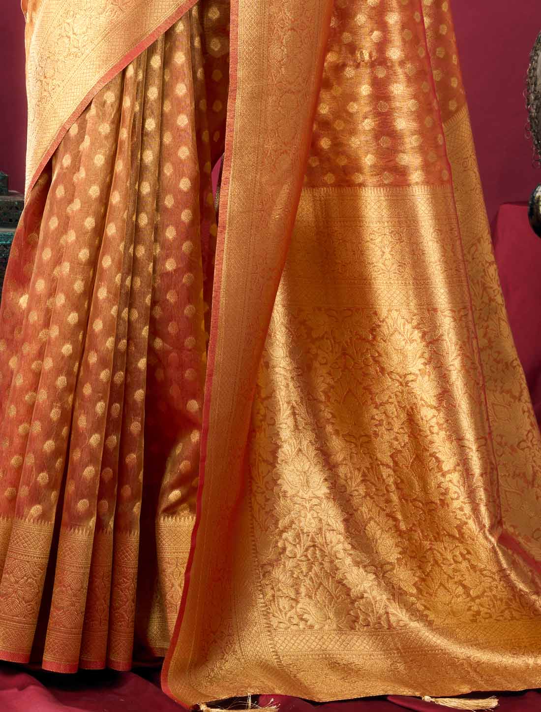 Tissue Silk Collection with Zhallar Ethnic High-Quality Soft ETexture Saree