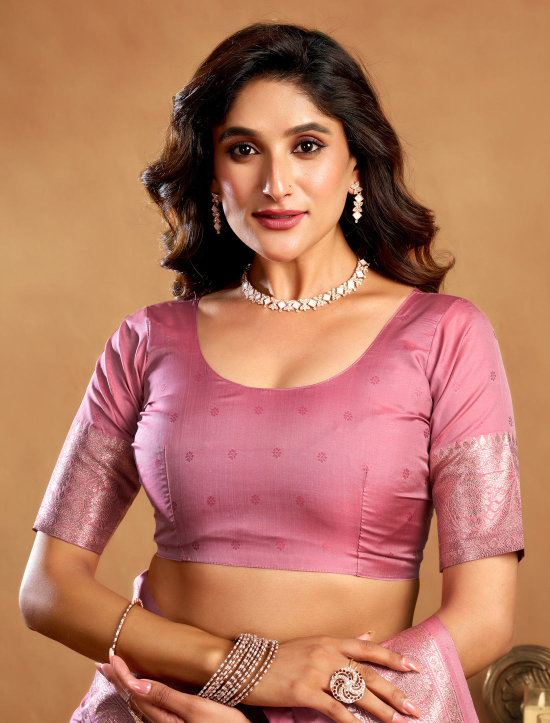 Pink Ethnic Rich Pallu Silk Butti Saree With Zhallar