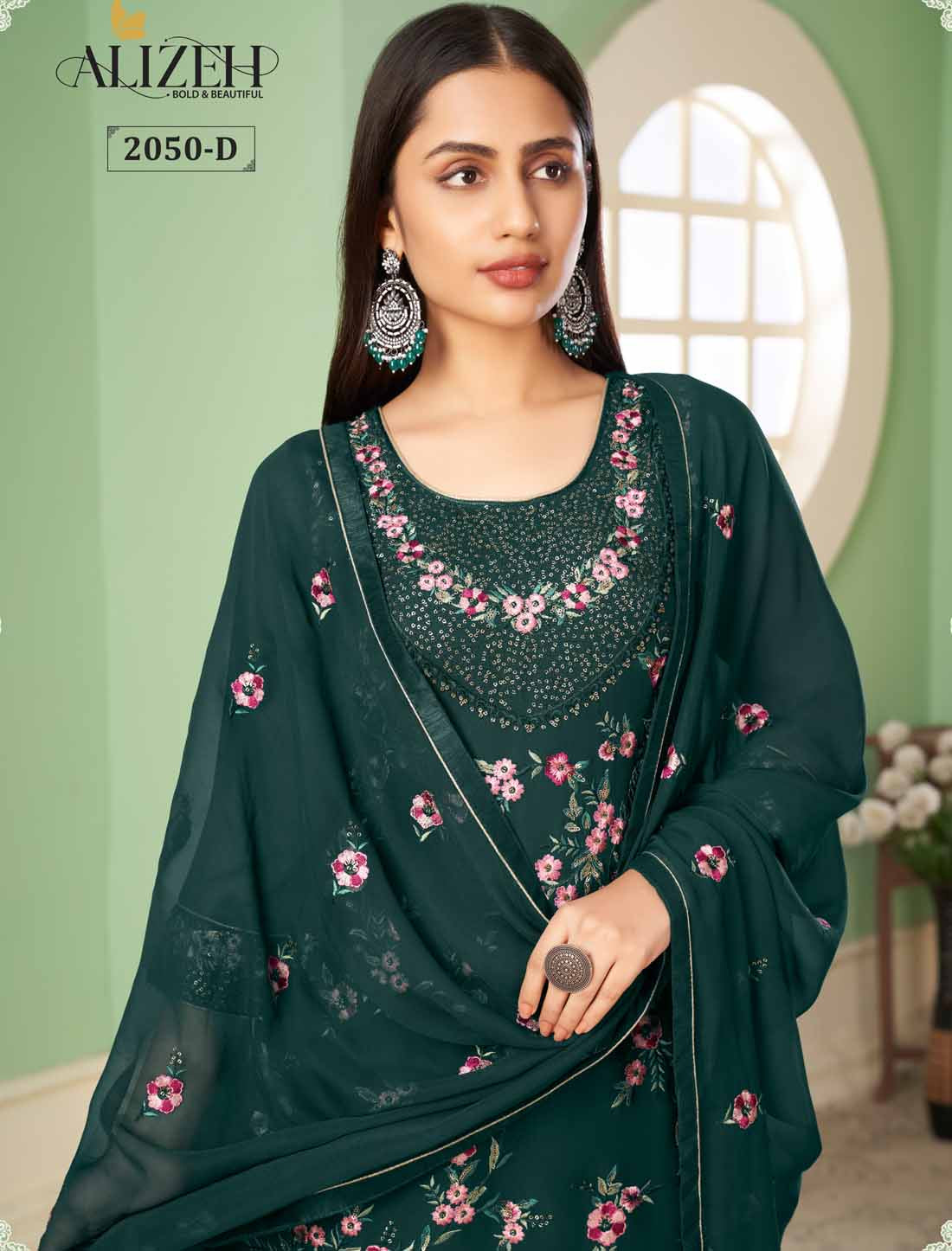 New Stylish Georgette Embroidery Ethnic Designer Salwar Kameez
