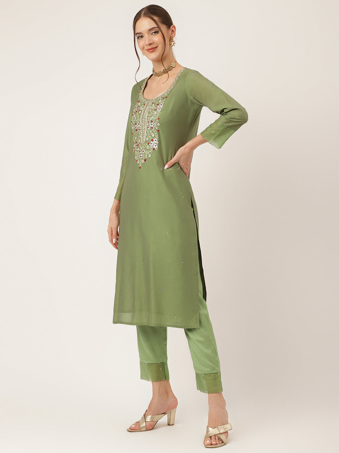 Green Embroidered Chanderi Kurta Set, Trouser With Dupatta For Women