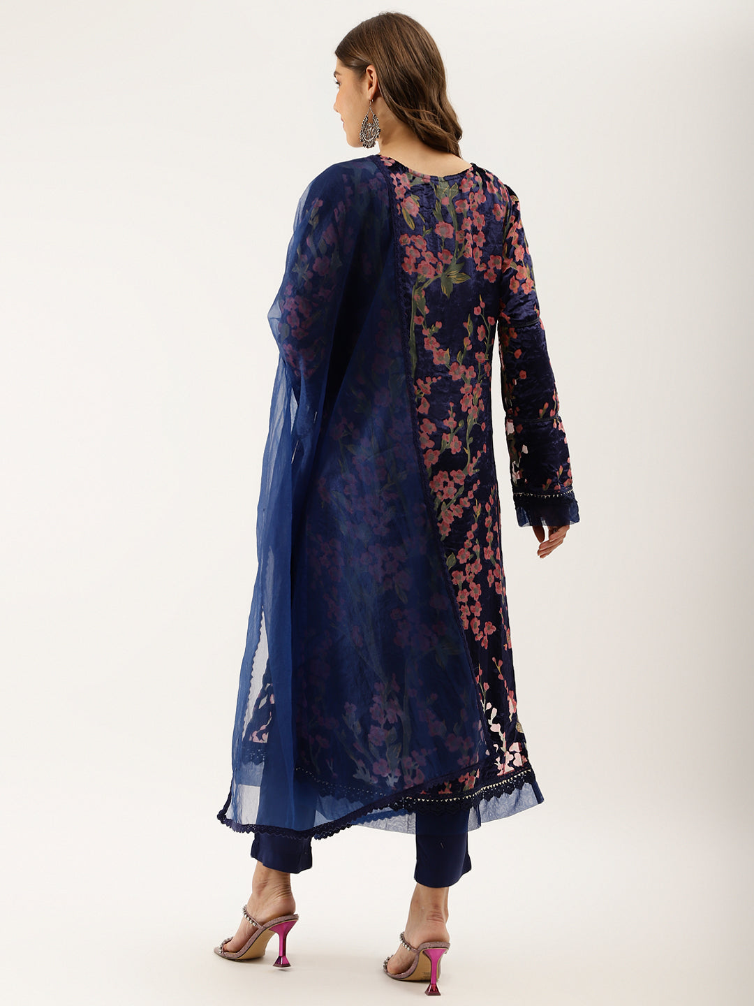 Blue Floral Burnout Velvet Kurta Set with Organza Dupatta For Women