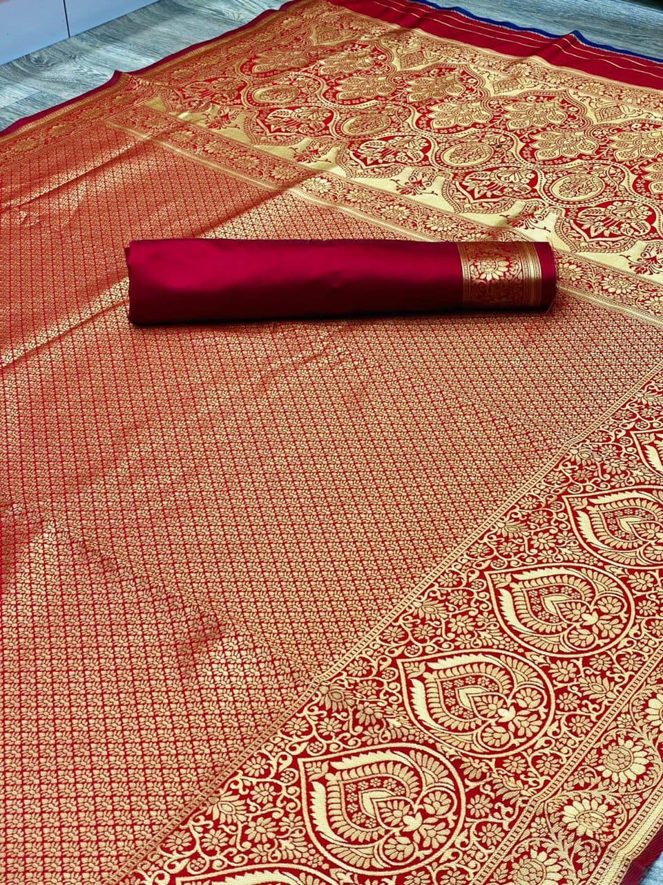 Maroon Banarasi Silk Saree with Blouse Sarees For Women