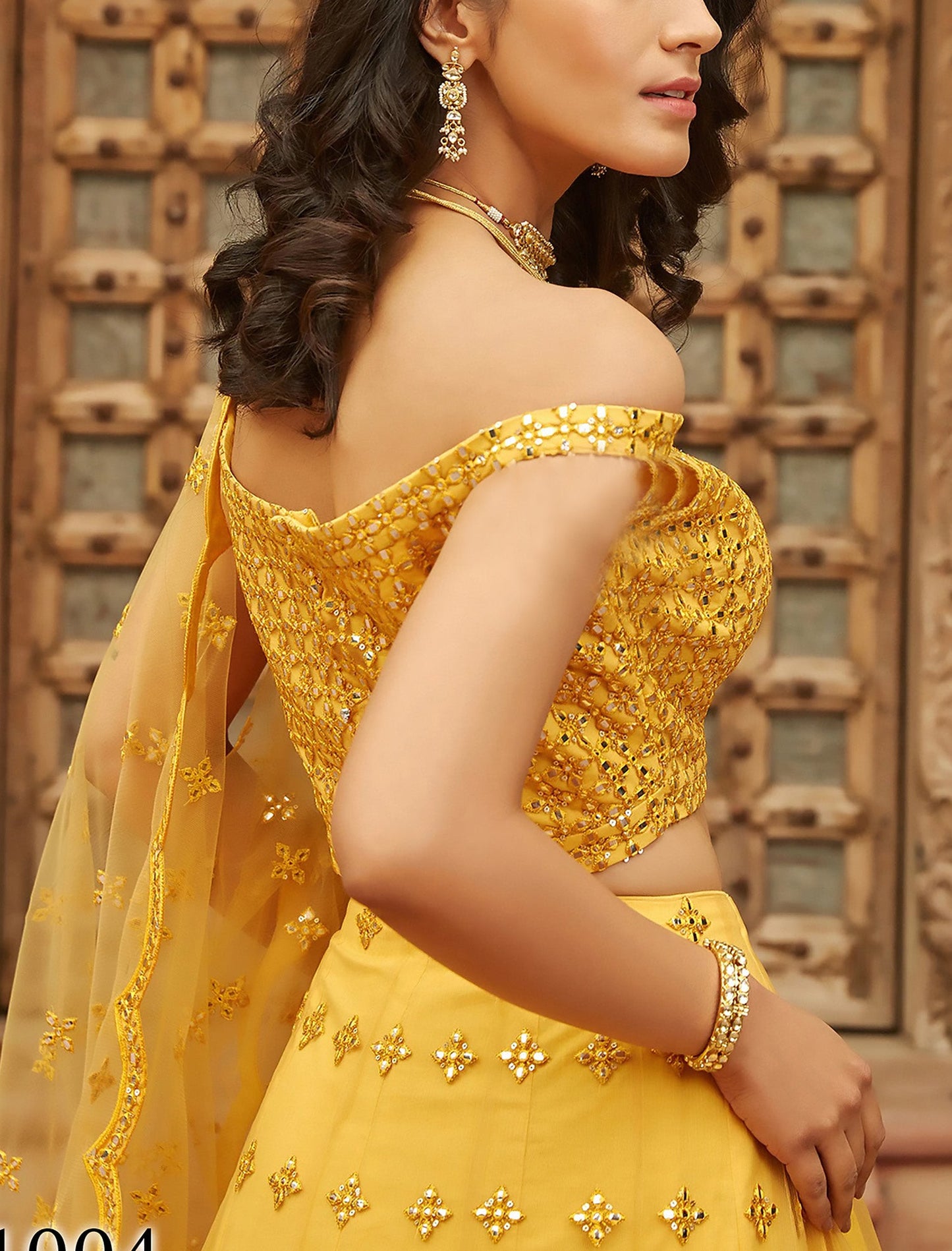 Yellow Lehenga with Blouse & dupatta Embroidery Lehenga Choli Set For Women