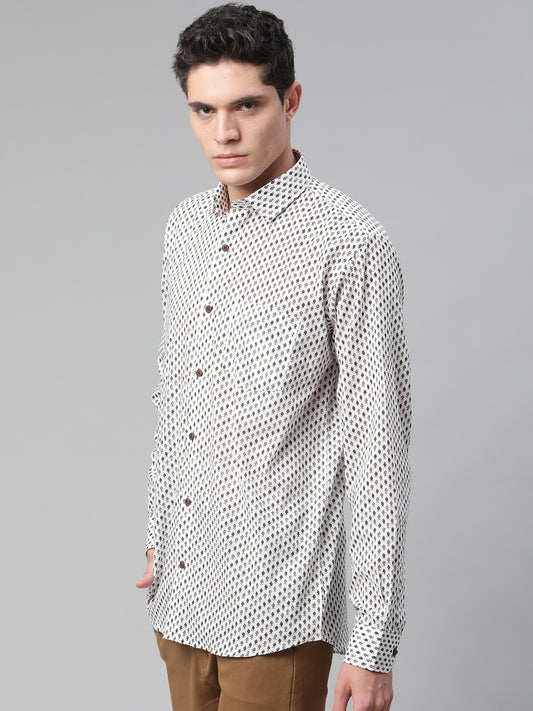 Millennial Men White Comfort Printed Casual Shirt