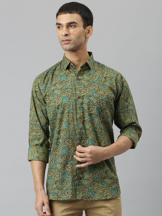 Millennial Men Olive Green Comfort Printed Casual Shirt