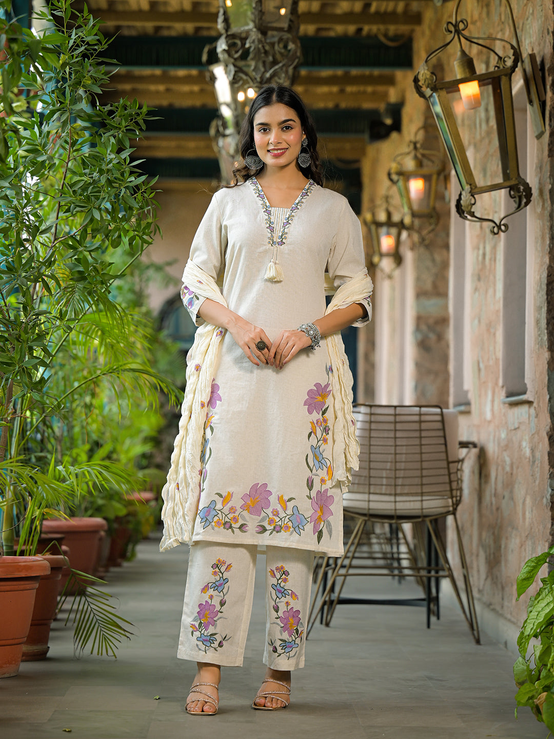 Off White Embroidered Cotton Kurta Sets With Dupatta