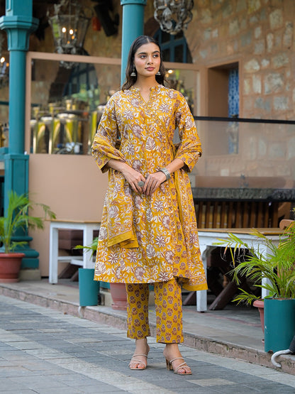 Mustard Floral Print Cotton Kurta Sets With Dupatta