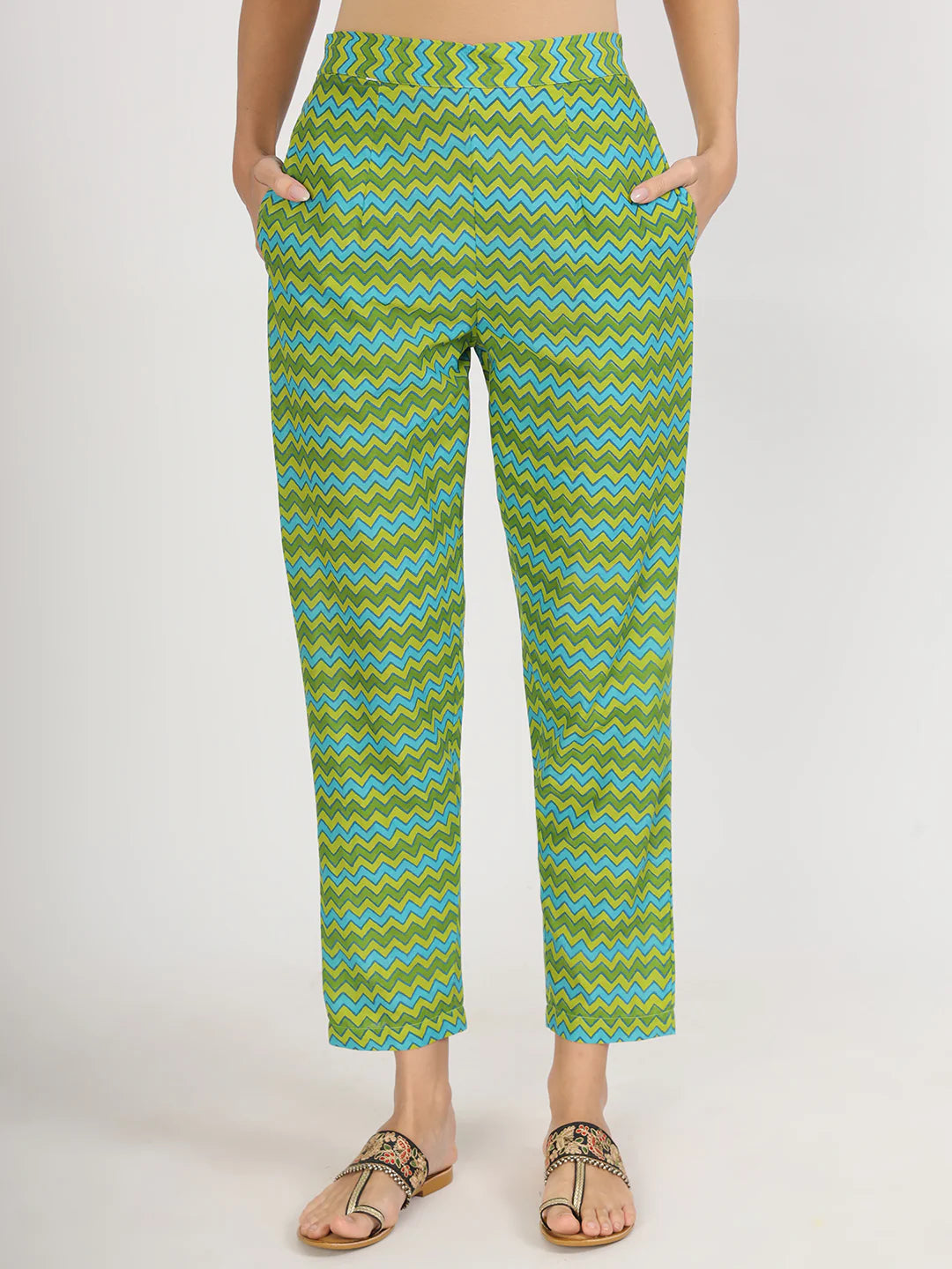 Cotton Green Ethnic Print Straight Kurta Set